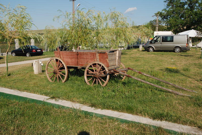 Pensiunea Poarta Oilor Gîrbova Exterior foto